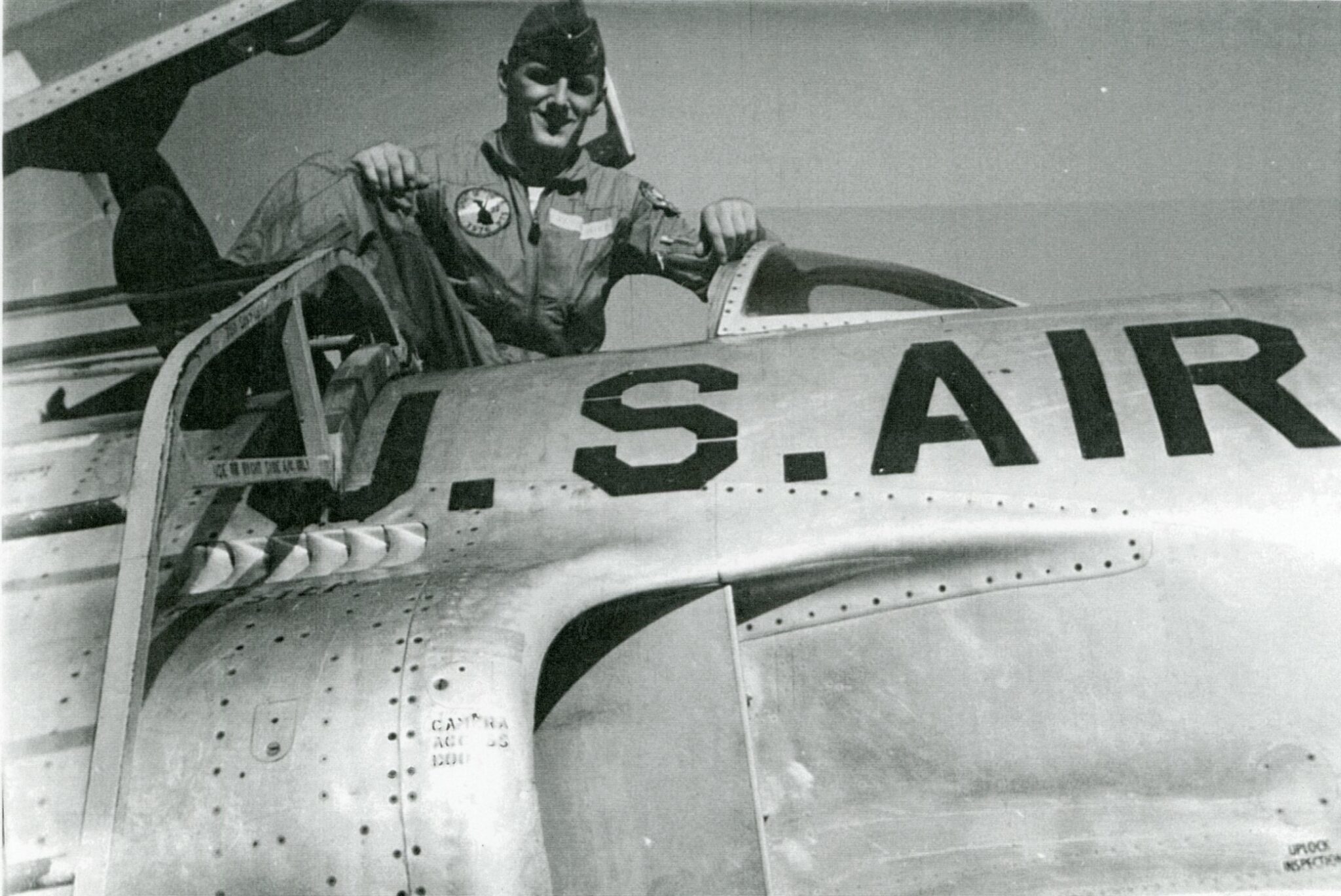 Air America: Through The Eyes Of A Billings Pilot - Western Heritage Center